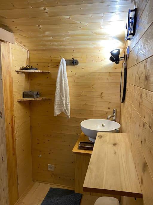 Chalet Saint-Vincent-de-Paul  ภายนอก รูปภาพ
